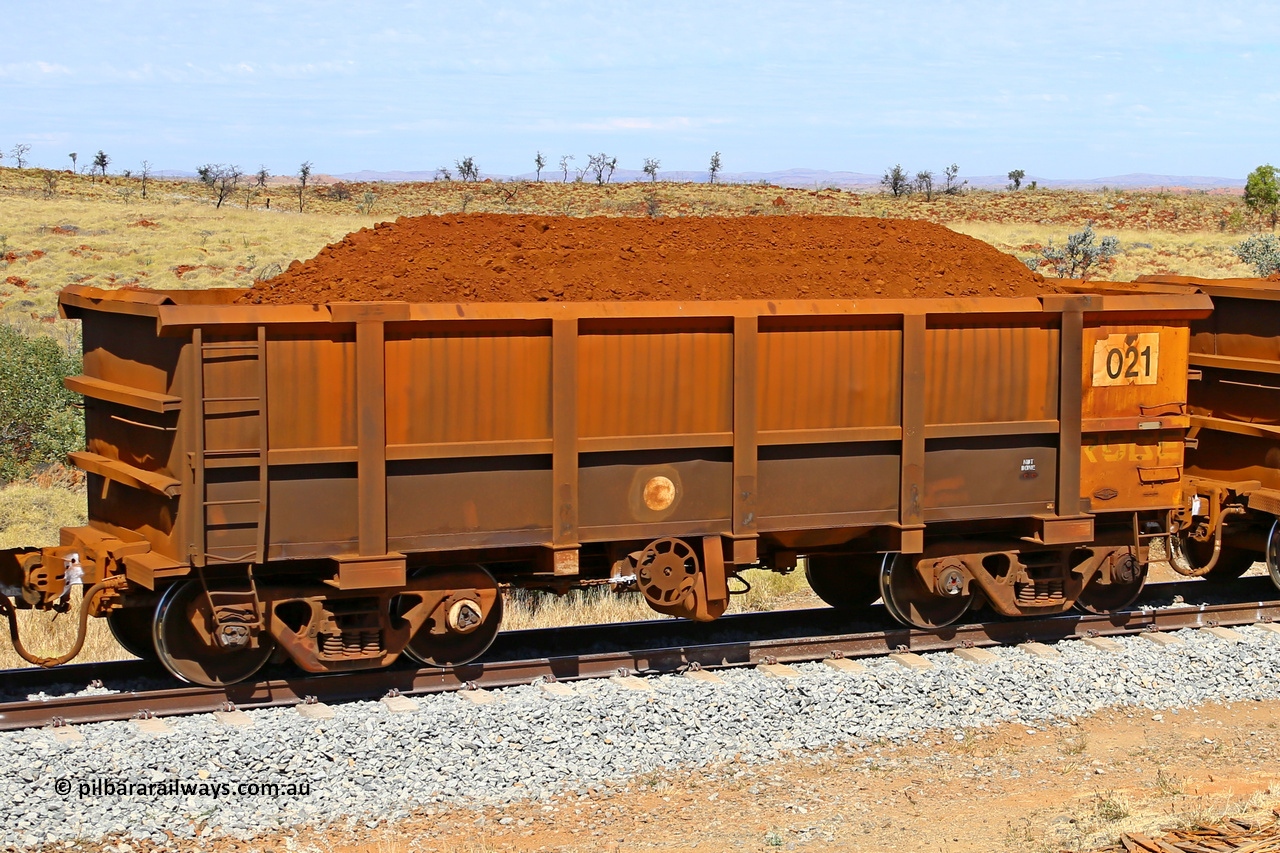 0021 170729 0241
Robe River ore waggon 021, built by Nippon Sharyo Nihon, fixed coupler handbrake side loaded view at the 103 km, between Maitland Siding and the Fortescue River on the Deepdale line. July 29, 2017.
Keywords: 021;Nippon-Sharyo-Nihon;Robe-ore-waggon;