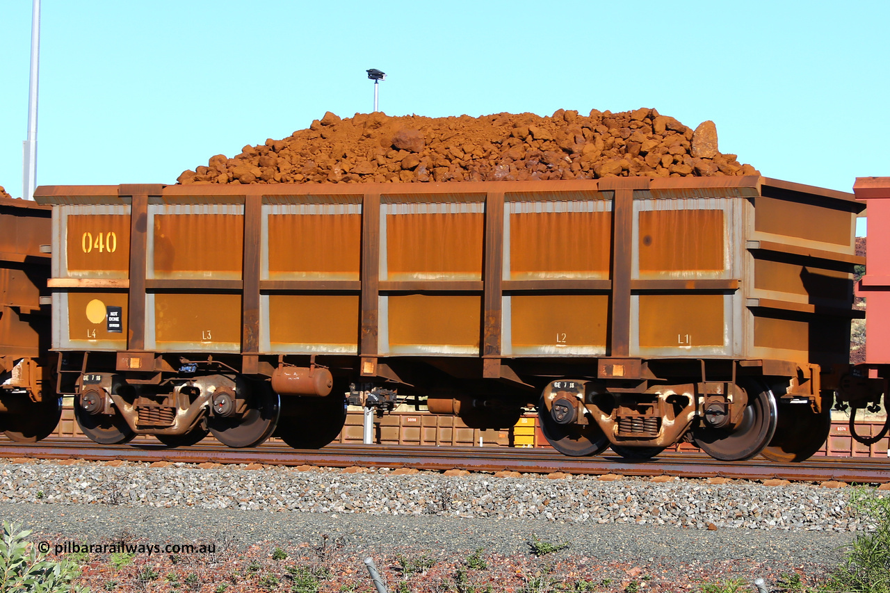 0040 210322 9388
Robe River ore waggon 040, built by Nippon Sharyo Nihon, fixed coupler non-handbrake side loaded view at Cape Lambert yard, waggon has been completely resheeted, March 22, 2021.
Keywords: 040;Nippon-Sharyo-Nihon;Robe-ore-waggon;