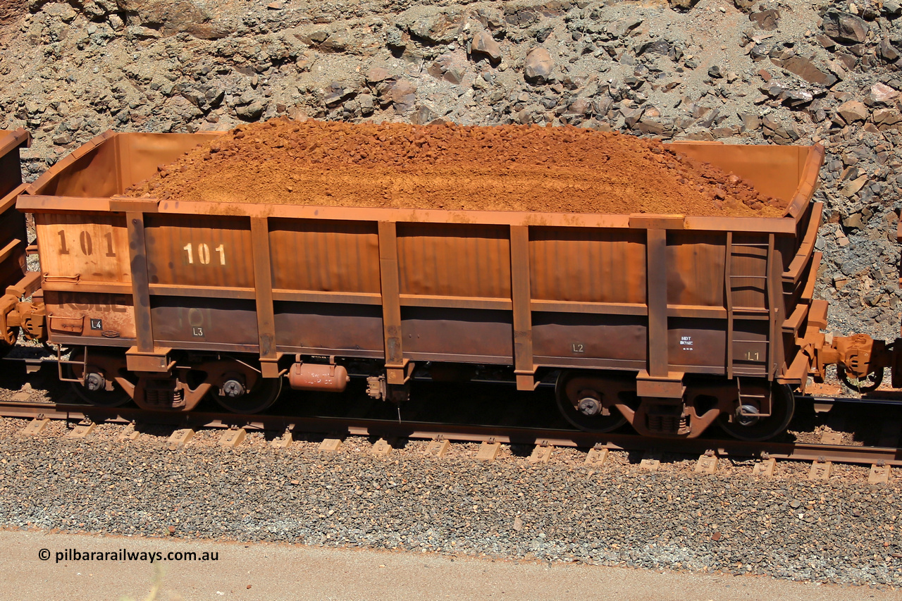 0101 160306 1646
Robe River ore waggon 101, built by Nippon Sharyo Nihon, fixed coupler non-handbrake side loaded view at the 45 km, Harding Siding on the Cape Lambert line. March 6, 2016.
Keywords: 101;Nippon-Sharyo-Nihon;Robe-ore-waggon;