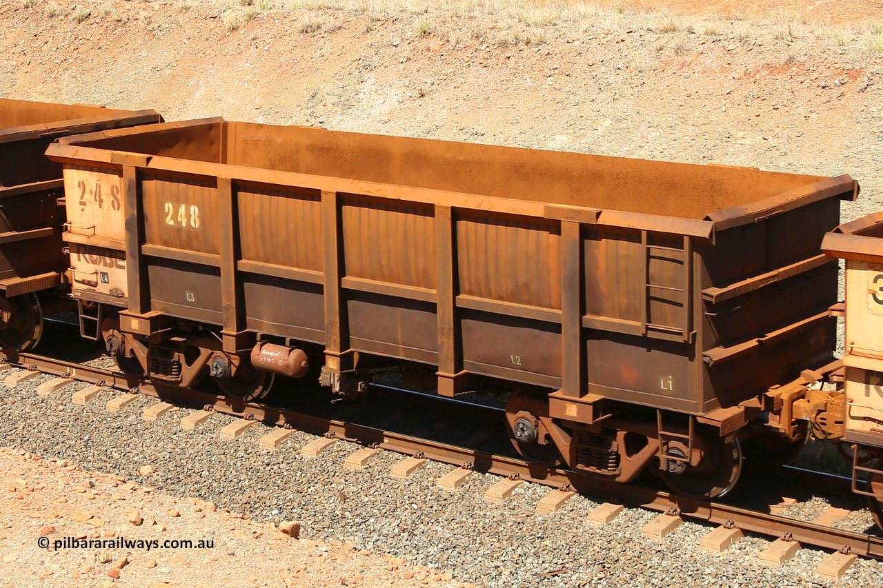 0248 160306 1354
Robe River ore waggon 248, built by Nippon Sharyo Nihon, fixed coupler non-handbrake side empty view at Greenpool on the Cape Lambert line. March 6, 2016.
Keywords: 248;Nippon-Sharyo-Nihon;Robe-ore-waggon;