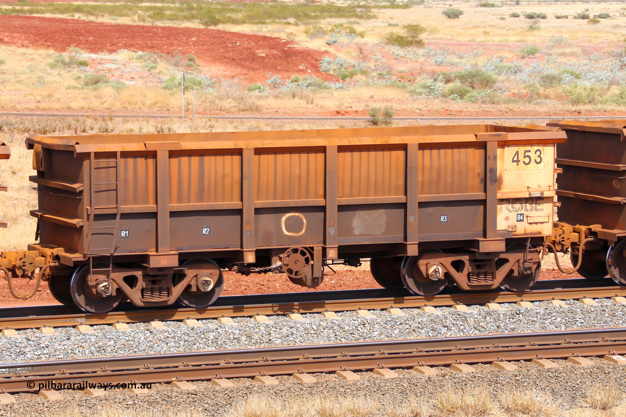 0453 141124 6829
Robe River ore waggon 453, built by Tomlinson Steel WA, fixed coupler handbrake side empty view at the 25 km at Arches Siding on the Cape Lambert line. November 24, 2014.
Keywords: 453;Tomlinson-Steel-WA;Robe-ore-waggon;