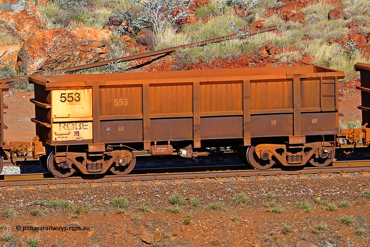 0553 180616 1724
Robe River ore waggon 553, built by Tomlinson Steel WA, rotary coupler end non-handbrake side empty view at the 38 km, Harding on the Cape Lambert line, June 16, 2018.
Keywords: 553;Tomlinson-Steel-WA;Robe-ore-waggon;