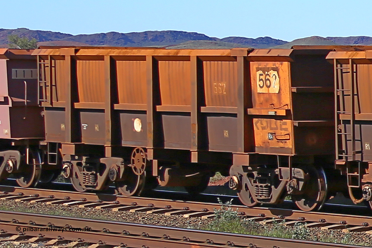 0562 160727 0953
Robe River ore waggon 562, built by Tomlinson Steel WA, rotary coupler end handbrake side empty view at Harding Siding on the Cape Lambert line, July 27, 2016.
Keywords: 562;Tomlinson-Steel-WA;Robe-ore-waggon;