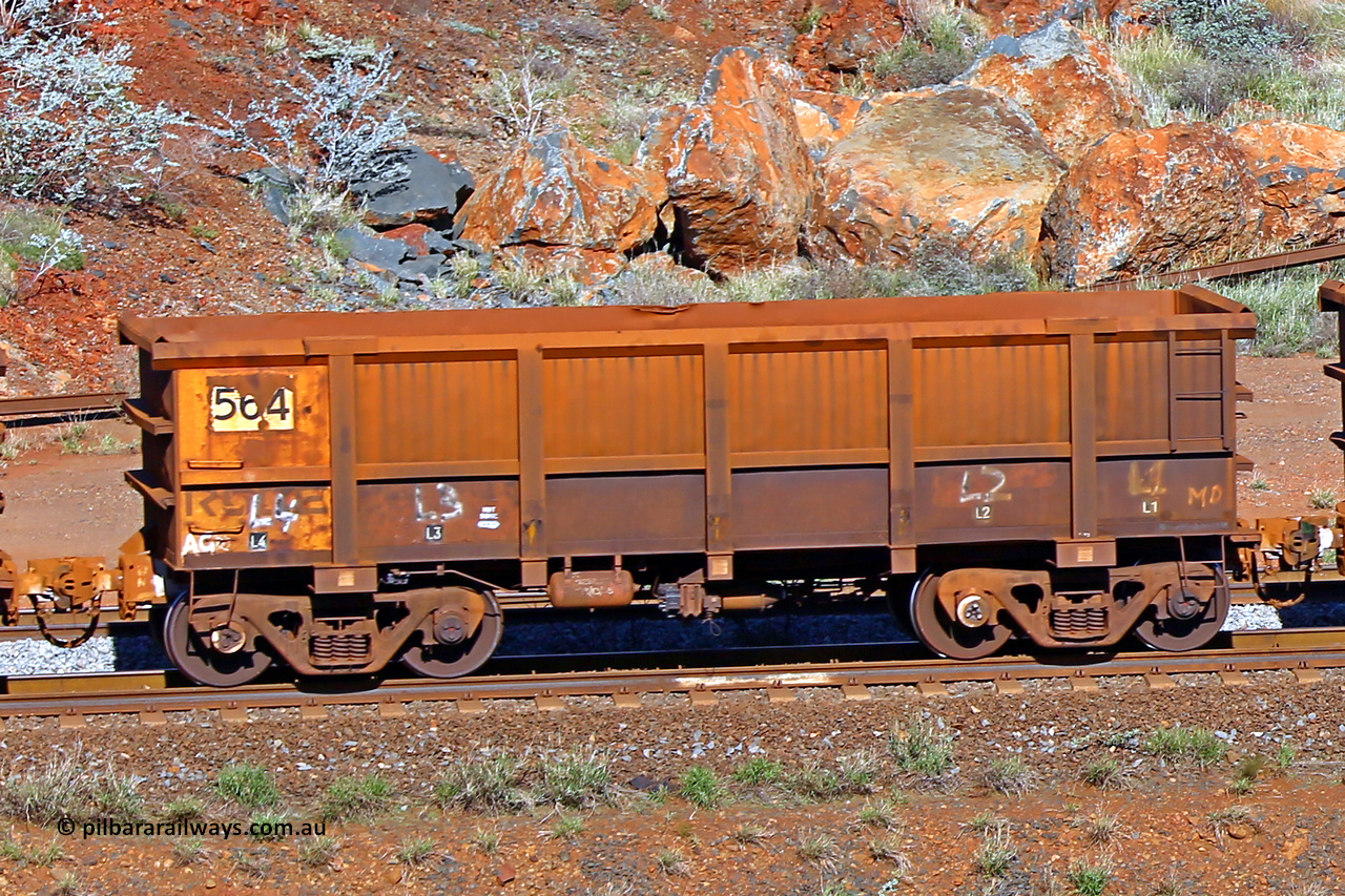 0564 180616 1700
Robe River ore waggon 564, built by Tomlinson Steel WA, rotary coupler end non-handbrake side empty view at the 38 km, Harding on the Cape Lambert line, June 16, 2018.
Keywords: 564;Tomlinson-Steel-WA;Robe-ore-waggon;