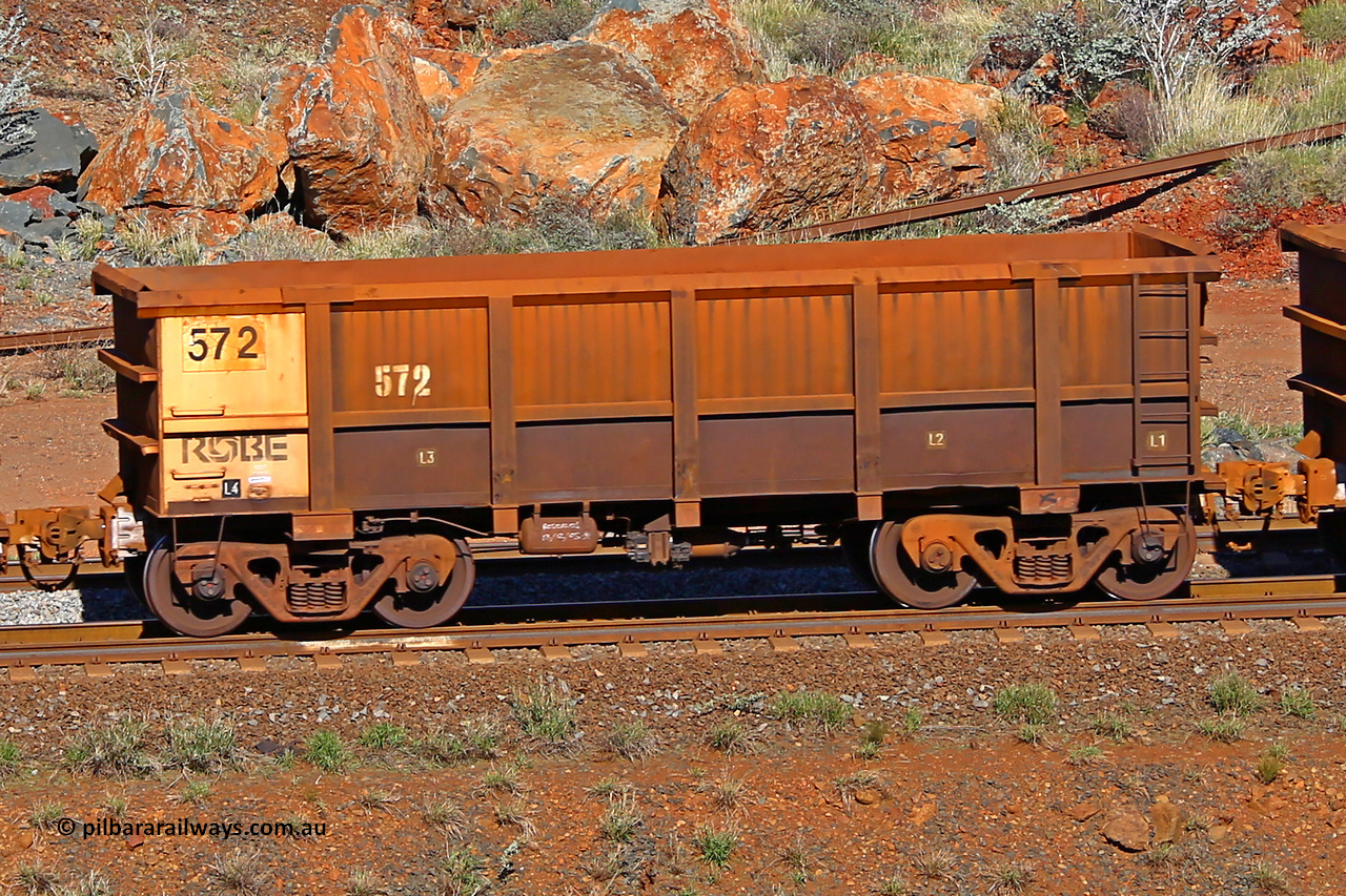 0572 180616 1727
Robe River ore waggon 572, built by Tomlinson Steel WA, rotary coupler end non-handbrake side empty view at the 38 km, Harding on the Cape Lambert line, June 16, 2018.
Keywords: 572;Tomlinson-Steel-WA;Robe-ore-waggon;