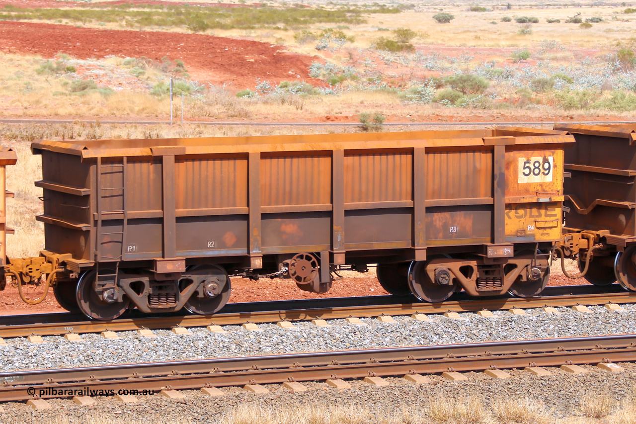 0589 141124 6834
Robe River ore waggon 589, built by Tomlinson Steel WA, fixed coupler handbrake side empty view at the 25 km at Arches Siding on the Cape Lambert line. November 24, 2014.
Keywords: 589;Tomlinson-Steel-WA;Robe-ore-waggon;