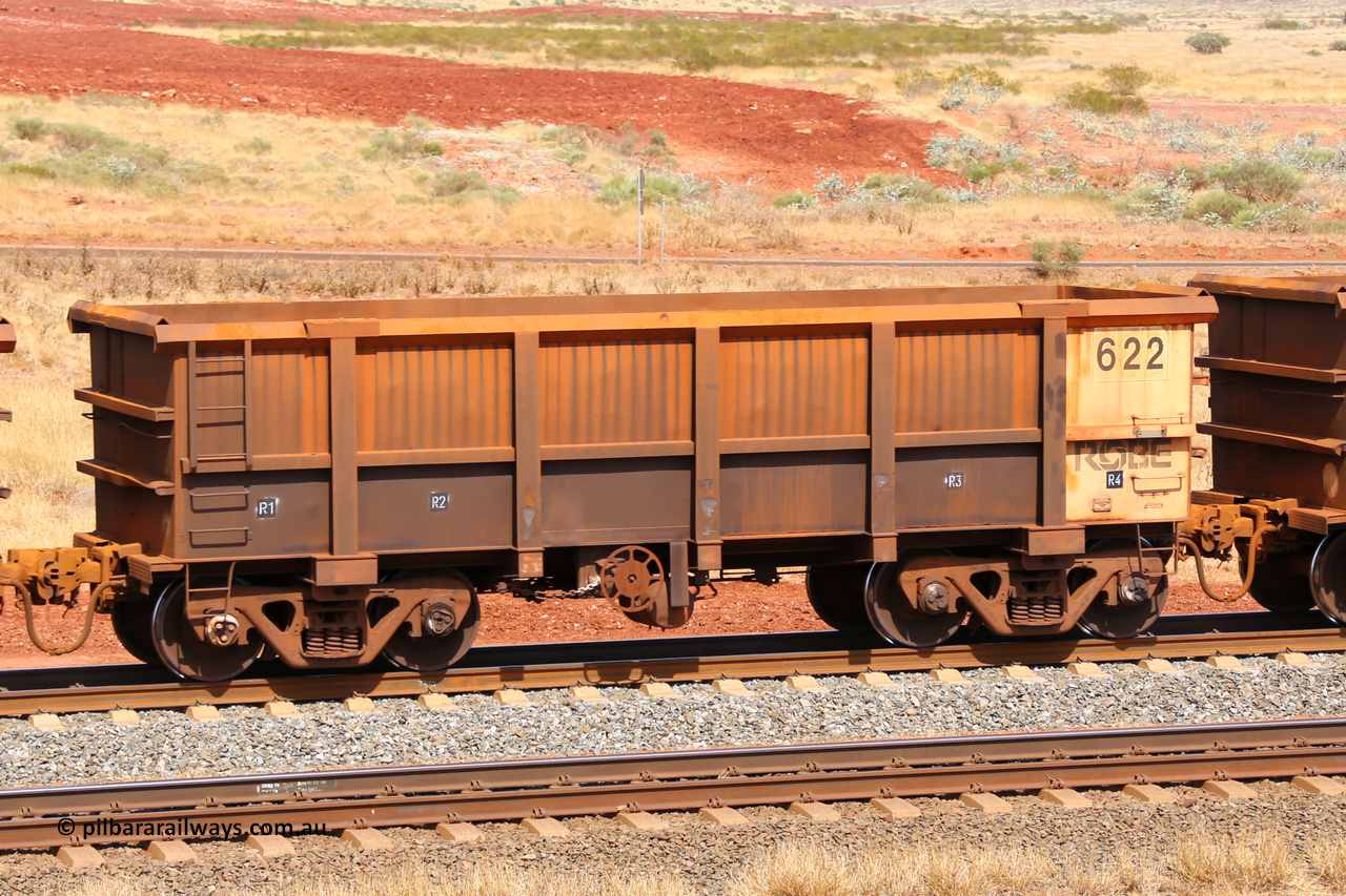 0622 141124 6856
Robe River ore waggon 622, built by Tomlinson Steel WA, fixed coupler handbrake side empty view at the 25 km at Arches Siding on the Cape Lambert line. November 24, 2014.
Keywords: 622;Tomlinson-Steel-WA;Robe-ore-waggon;