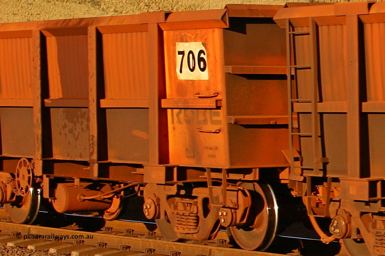 0706 060722 7624
Robe River ore waggon 706, built by Tomlinson Steel WA, rotary coupler end handbrake side empty partial view, at the 11.7 km, Cape Lambert. July 22, 2006.
Keywords: 706;Tomlinson-Steel-WA;Robe-ore-waggon;