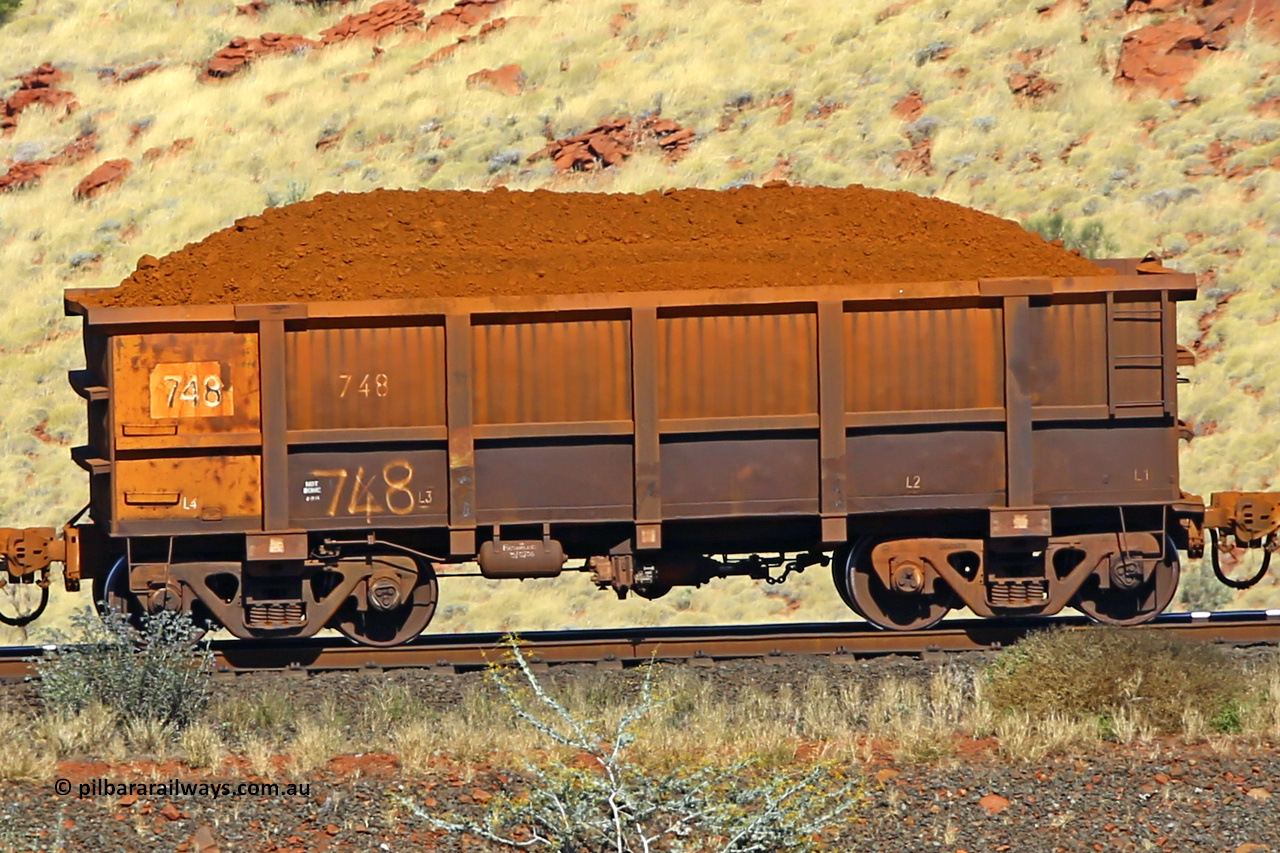 0748 170728 09935
Robe River ore waggon 748, built by Tomlinson Steel WA, non-handbrake side loaded view at the 72 km, Western Creek on the Deepdale line. July 28, 2017.
Keywords: 748;Tomlinson-Steel-WA;Robe-ore-waggon;