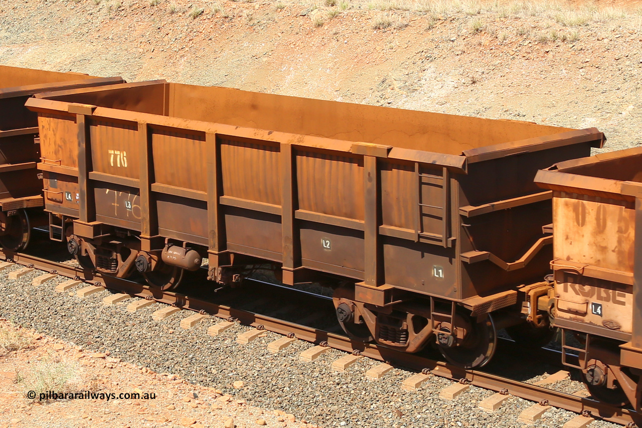 0776 160306 1340
Robe River ore waggon 776, built by Centurion Industries WA, fixed coupler non-handbrake side empty view at Greenpool on the Cape Lambert line. March 6, 2016.
Keywords: 776;Centurion-Industries-WA;Robe-ore-waggon;