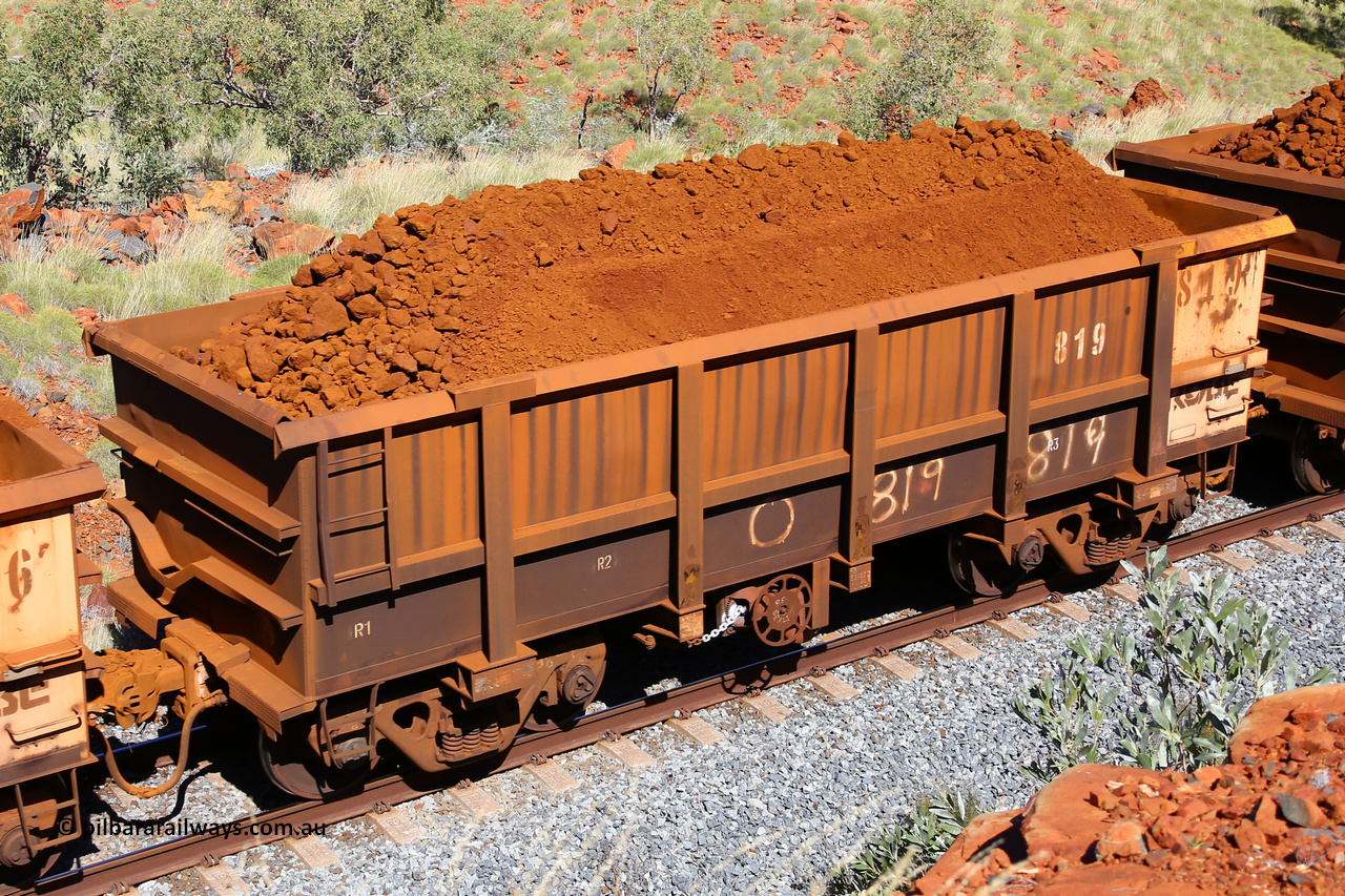0819 180616 1866
Robe River ore waggon 819, built by Centurion Industries WA, fixed coupler handbrake side loaded view at Maitland Siding on the Deepdale line, June 16, 2018.
Keywords: 819;Centurion-Industries-WA;Robe-ore-waggon;