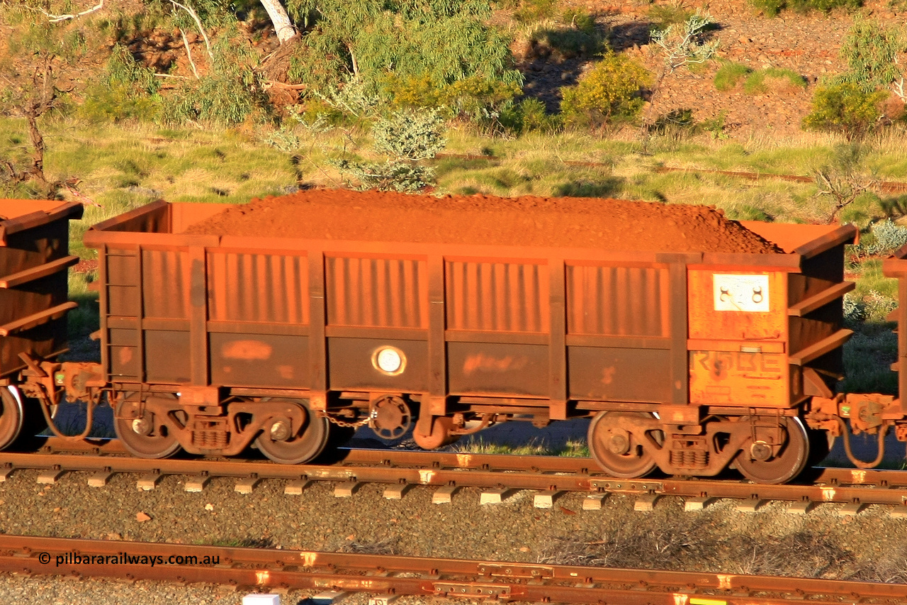 0828 110602 1673
Robe River ore waggon 828, built by Centurion Industries WA, rotary coupler end handbrake side loaded view at the 71 km, Western Creek on the Deepdale line. June 2, 2011.
Keywords: 828;Centurion-Industries-WA;Robe-ore-waggon;