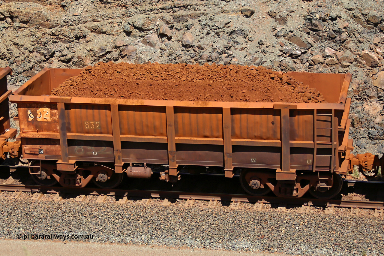 0832 160306 1602
Robe River ore waggon 832, built by Centurion Industries WA, fixed coupler non-handbrake side loaded view, at the 45 km, Harding Siding on the Cape Lambert line. March 6, 2016.
Keywords: 832;Centurion-Industries-WA;Robe-ore-waggon;