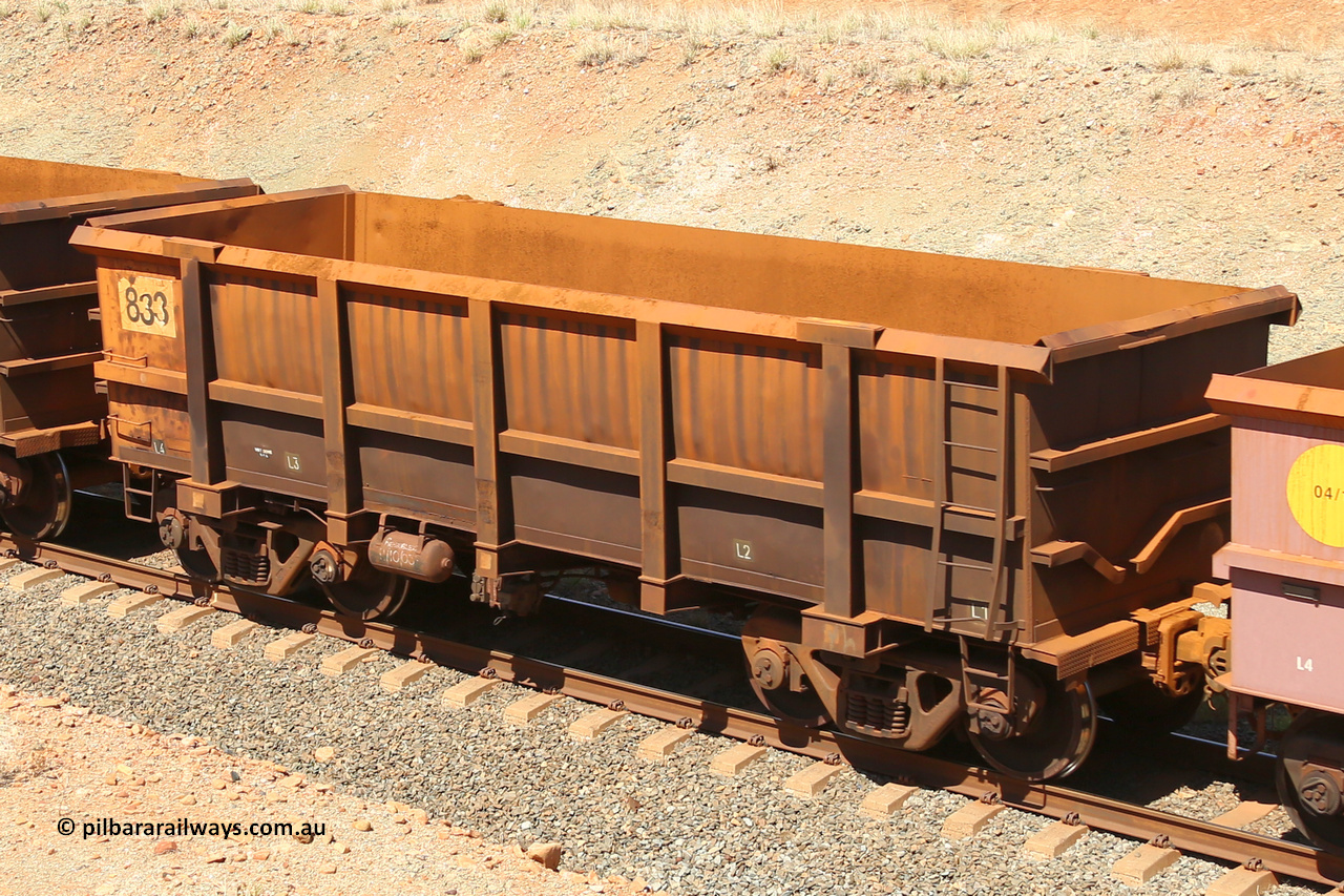 0833 160306 1309
Robe River ore waggon 833, built by Centurion Industries WA, fixed coupler non-handbrake side empty view at Greenpool on the Cape Lambert line. March 6, 2016.
Keywords: 833;Centurion-Industries-WA;Robe-ore-waggon;