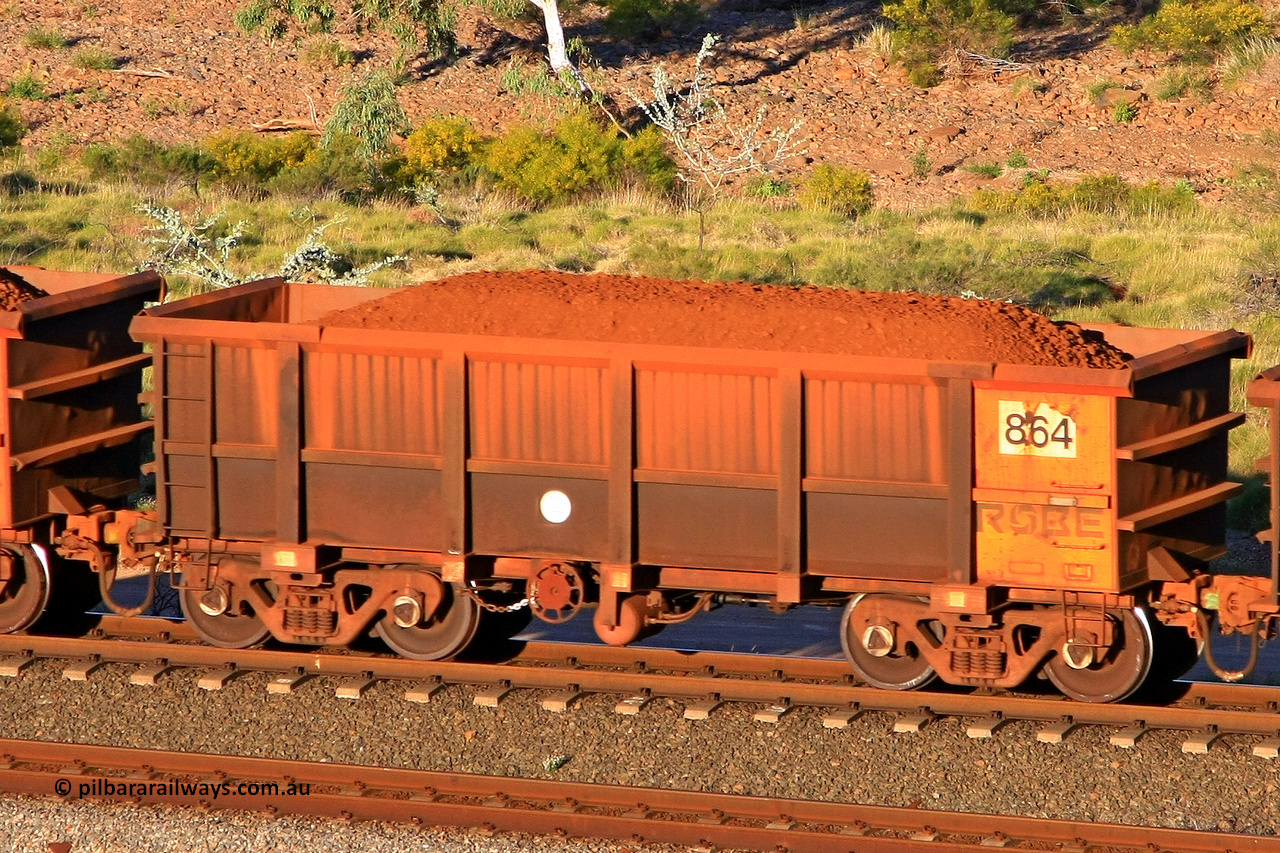 0864 110602 1716
Robe River ore waggon 864, built by Centurion Industries WA, rotary coupler end handbrake side loaded view at the 71 km, Western Creek on the Deepdale line. June 2, 2011.
Keywords: 864;Centurion-Industries-WA;Robe-ore-waggon;