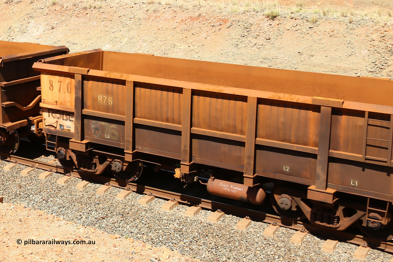 0876 160306 1346
Robe River ore waggon 876, built by Centurion Industries WA, fixed coupler non-handbrake side empty partial view, shows drop rib on previous waggon, at Greenpool on the Cape Lambert line. March 6, 2016.
Keywords: 876;Centurion-Industries-WA;Robe-ore-waggon;