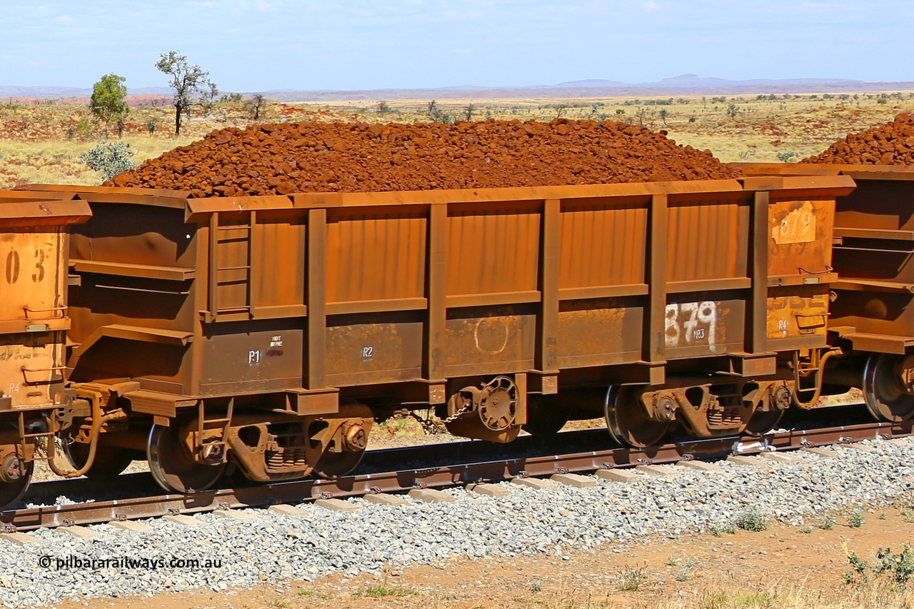 0879 170729 0200
Robe River ore waggon 879, built by Centurion Industries WA, fixed coupler handbrake side loaded view at the 103 km, between Maitland Siding and the Fortescue River on the Deepdale line. July 29, 2017.
Keywords: 879;Centurion-Industries-WA;Robe-ore-waggon;