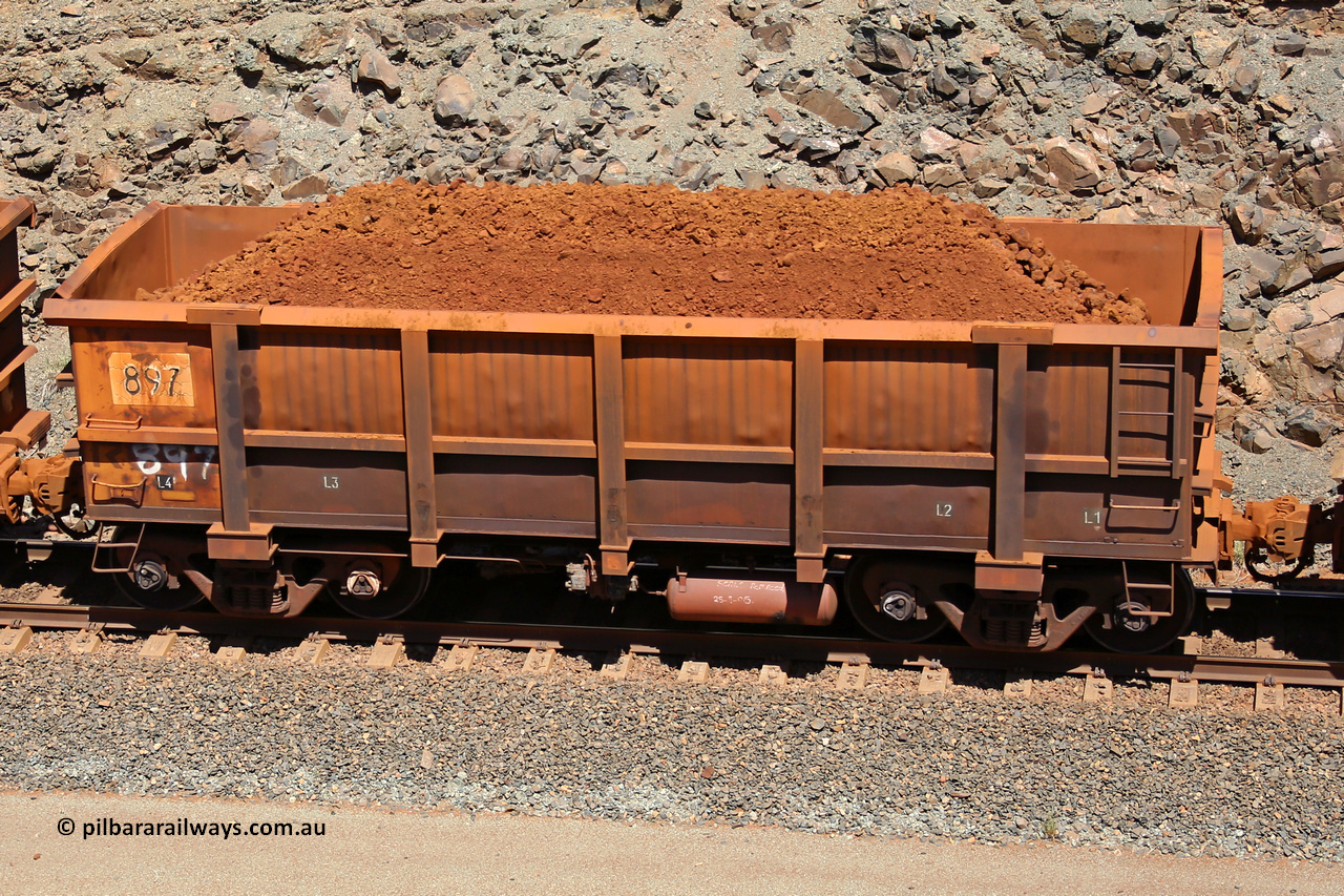 0897 160306 1586
Robe River ore waggon 897, built by Centurion Industries WA, fixed coupler non-handbrake side loaded view, at the 45 km, Harding Siding on the Cape Lambert line. March 6, 2016.
Keywords: 897;Centurion-Industries-WA;Robe-ore-waggon;
