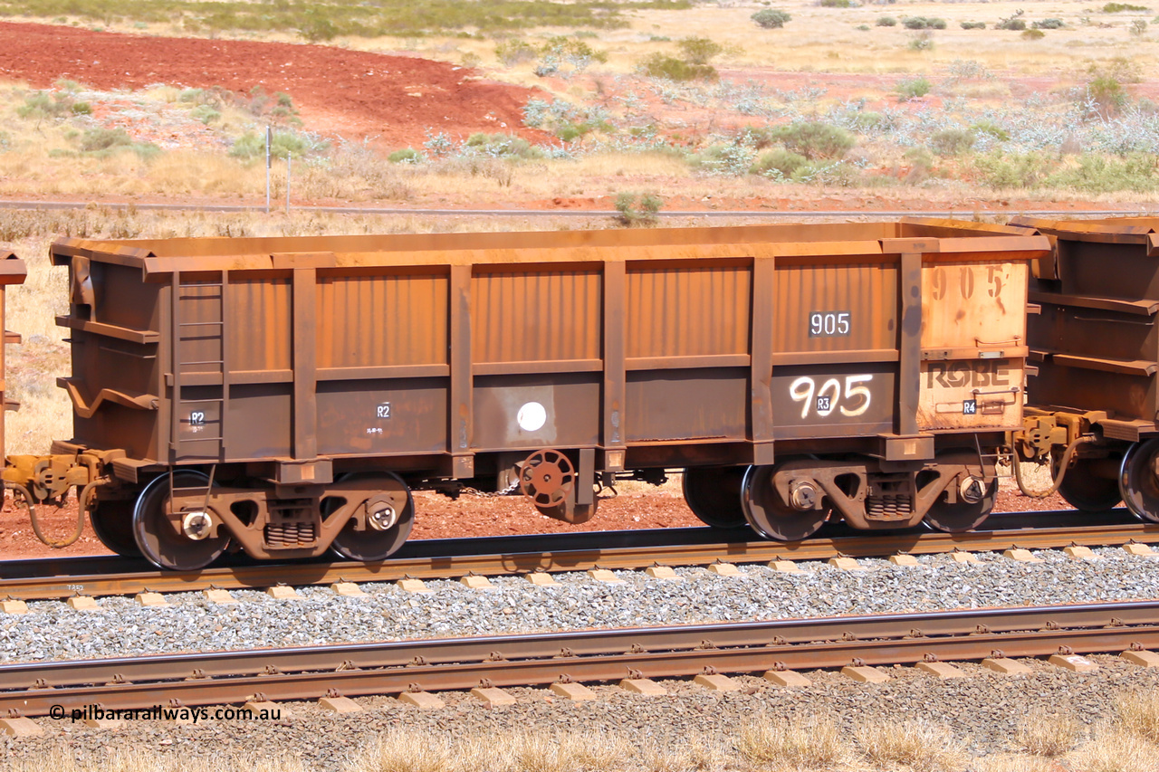 0905 141124 6828
Robe River ore waggon 905, built by Centurion Industries WA, fixed coupler handbrake side empty view at the 25 km at Arches Siding on the Cape Lambert line. November 24, 2014.
Keywords: 905;Centurion-Industries-WA;Robe-ore-waggon;
