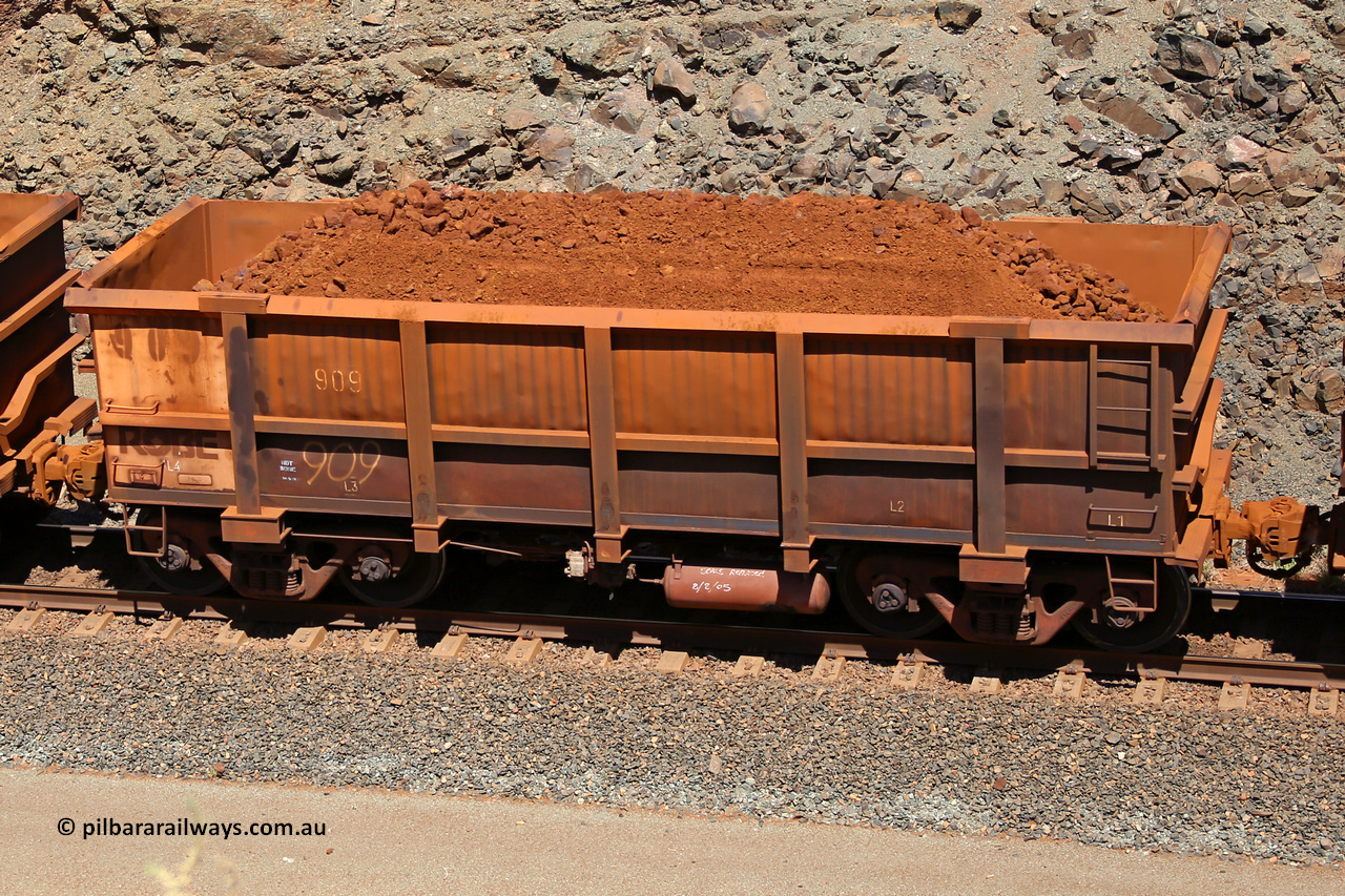 0909 160306 1640
Robe River ore waggon 909, built by Centurion Industries WA, fixed coupler non-handbrake side loaded view, at the 45 km, Harding Siding on the Cape Lambert line. March 6, 2016.
Keywords: 909;Centurion-Industries-WA;Robe-ore-waggon;