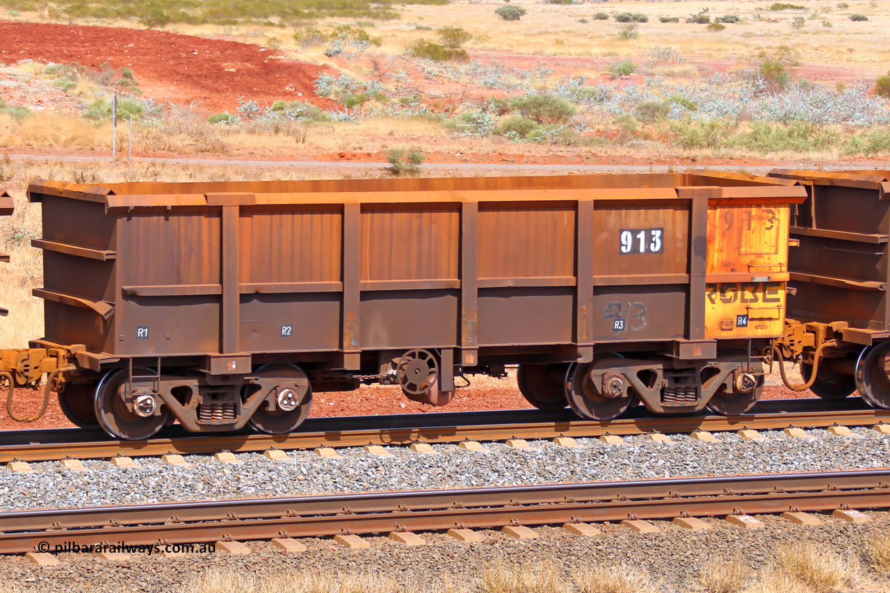 0913 141124 6816
Robe River ore waggon 913, built by Centurion Industries WA, fixed coupler handbrake side empty view at the 25 km at Arches Siding on the Cape Lambert line. November 24, 2014.
Keywords: 913;Centurion-Industries-WA;Robe-ore-waggon;