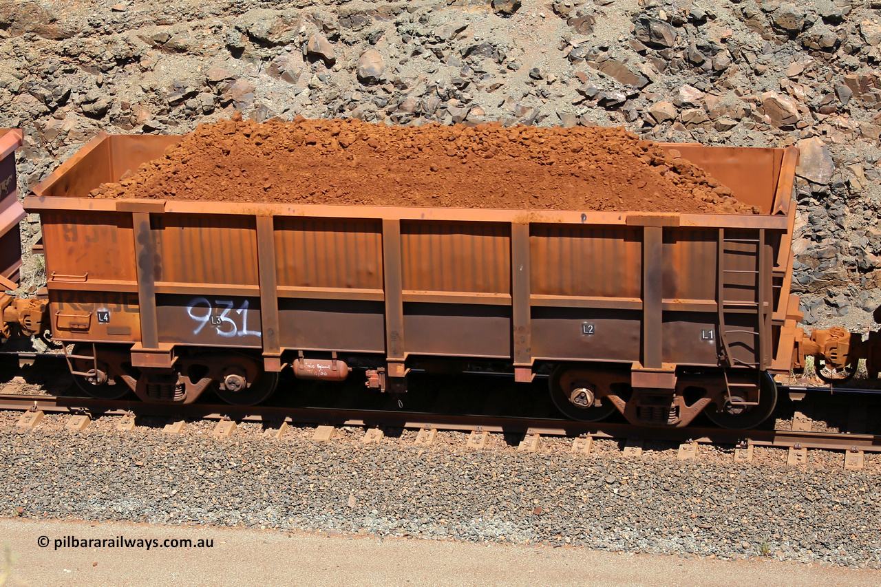 0931 160306 1595
Robe River ore waggon 931, built by Centurion Industries WA, fixed coupler non-handbrake side loaded view, at the 45 km, Harding Siding on the Cape Lambert line. March 6, 2016.
Keywords: 931;Centurion-Industries-WA;Robe-ore-waggon;