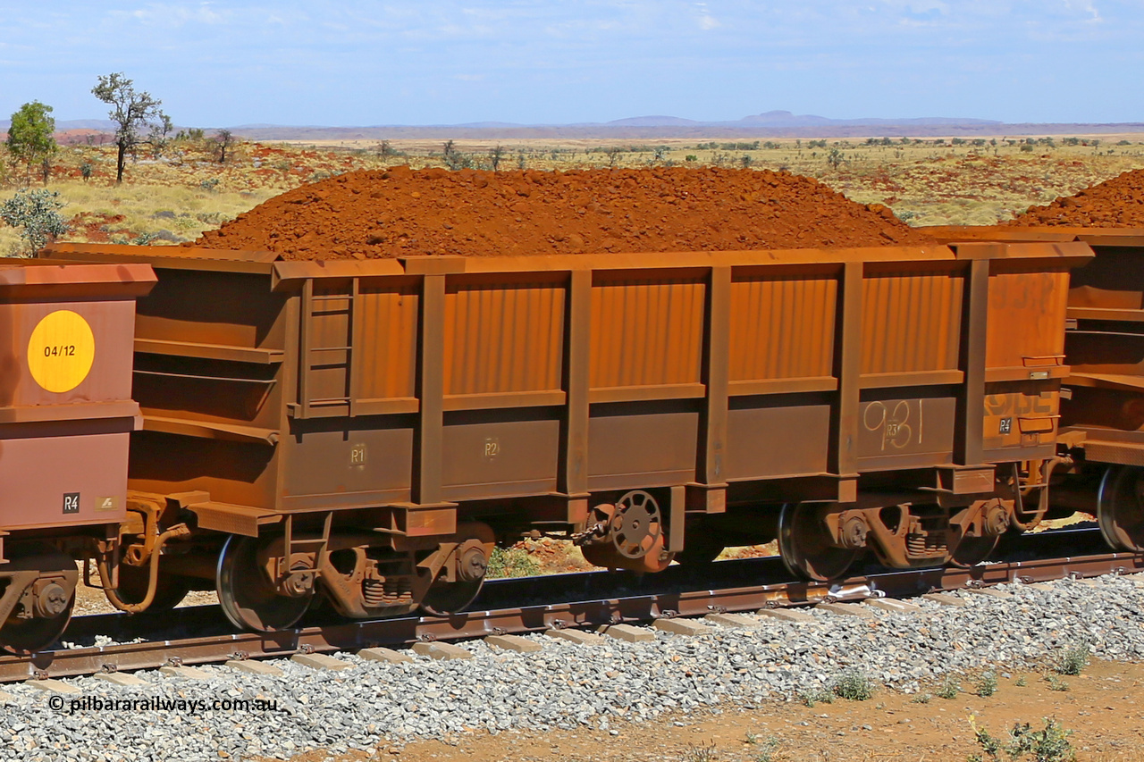 0931 170729 0210
Robe River ore waggon 931, built by Centurion Industries WA, fixed coupler handbrake side loaded view at the 103 km, between Maitland Siding and the Fortescue River on the Deepdale line. July 29, 2017.
Keywords: 931;Centurion-Industries-WA;Robe-ore-waggon;