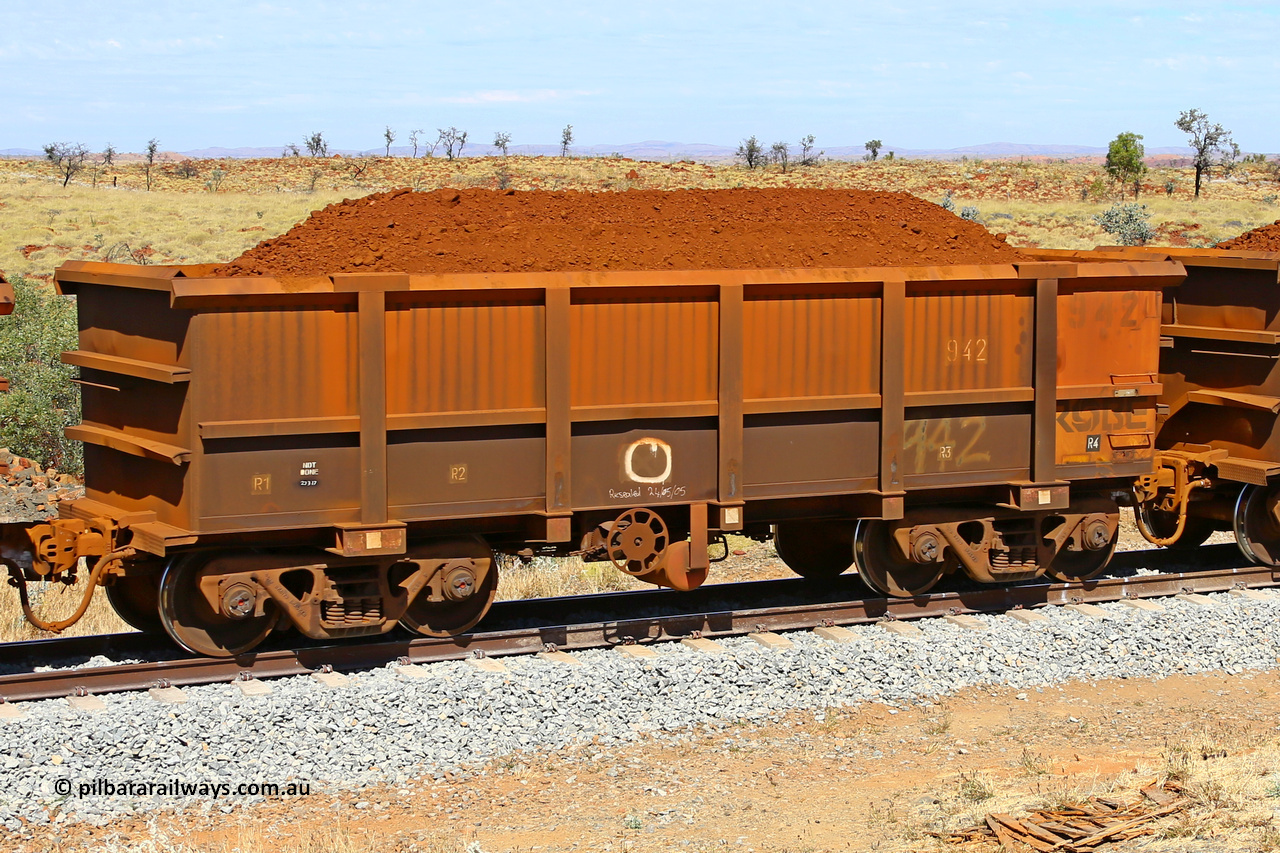 0942 170729 0231
Robe River ore waggon 942, built by Centurion Industries WA, fixed coupler handbrake side loaded view at the 103 km, between Maitland Siding and the Fortescue River on the Deepdale line. July 29, 2017.
Keywords: 942;Centurion-Industries-WA;Robe-ore-waggon;