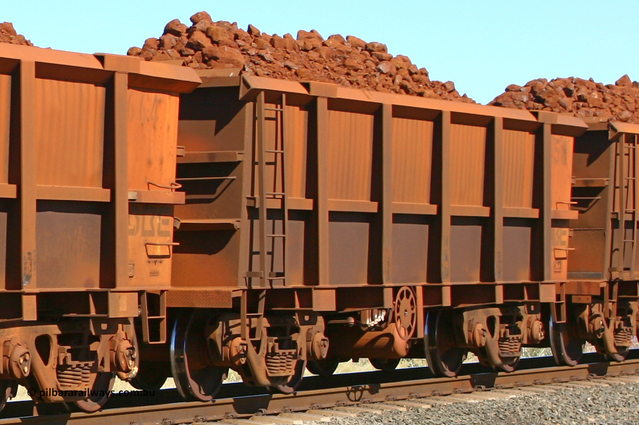 0958 060716 7192
Robe River ore waggon 958, built by Centurion Industries WA, fixed coupler end handbrake side loaded. Western Creek, July 16, 2006.
Keywords: 958;Centurion-Industries-WA;Robe-ore-waggon;
