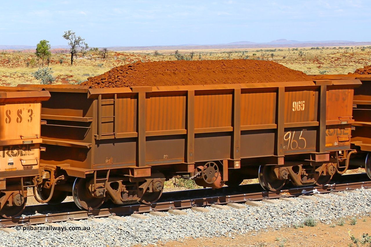 0965 170729 0256
Robe River ore waggon 965, built by Centurion Industries WA, fixed coupler handbrake side loaded view at the 103 km, between Maitland Siding and the Fortescue River on the Deepdale line. July 29, 2017.
Keywords: 965;Centurion-Industries-WA;Robe-ore-waggon;