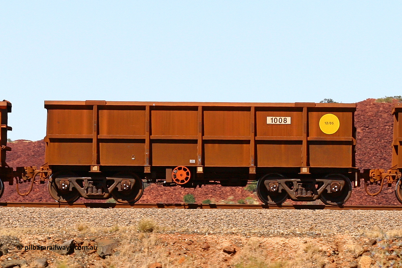 1008 060722 7436
Robe River ore waggon 1008, built by Bradken Rail Qld in December 2005, handbrake side empty view at the 45.4 km just south of Harding Siding on the Cape Lambert line. July 22, 2006.
Keywords: 1008;Bradken-Rail-Qld;Robe-ore-waggon;