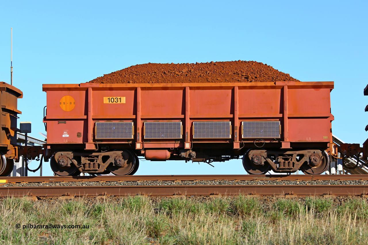 1031 180616 1679
Robe River ore waggon 1031, built by Bradken Rail Qld in January 2006, fixed coupler non-handbrake side loaded view, instrumented vehicle, at the 33.7 km, Arches on the Cape Lambert line, June 16, 2018.
Keywords: 1031;Bradken-Rail-Qld;Robe-ore-waggon;