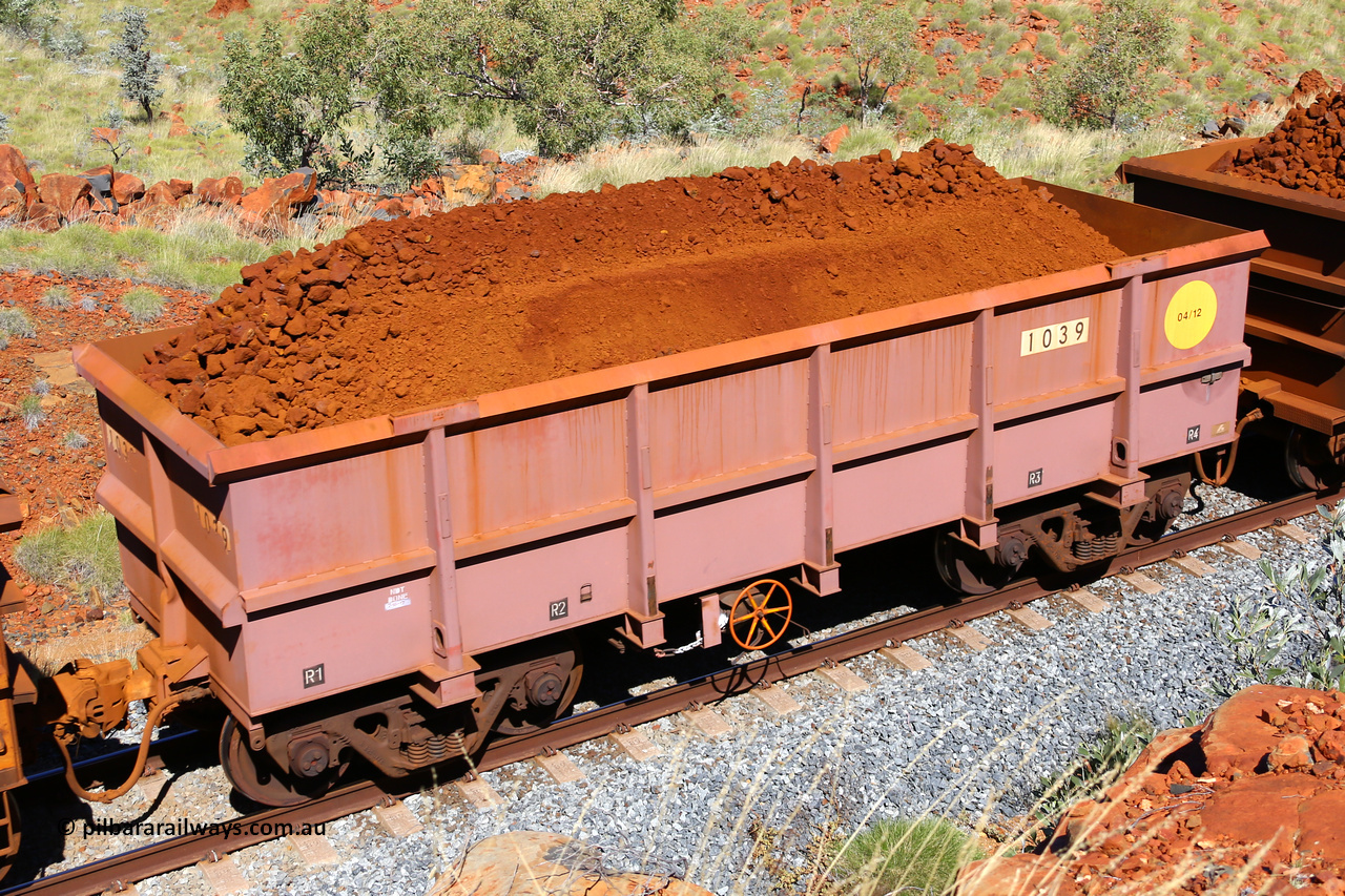 1039 180616 1874
Robe River ore waggon 1039, built by Bradken Rail Qld, fixed coupler handbrake side loaded view at Maitland Siding on the Deepdale line, June 16, 2018.
Keywords: 1039;Bradken-Rail-Qld;Robe-ore-waggon;