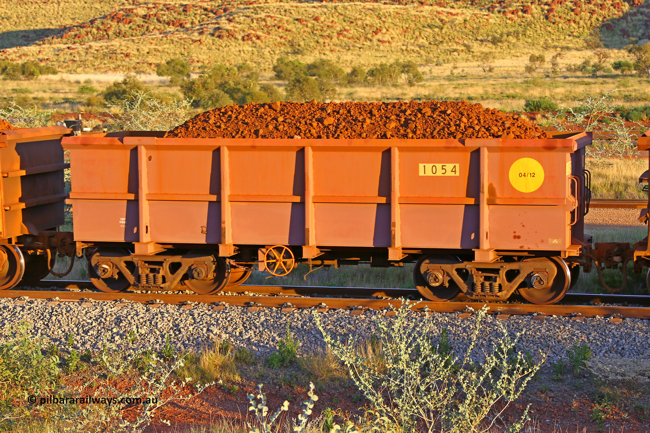 1054 170513 8653
Robe River ore waggon 1054, built by Bradken Rail Qld in April 2012, rotary coupler end handbrake side loaded view, Cape Lambert yard, May 13, 2017.
Keywords: 1054;Bradken-Rail-Qld;Robe-ore-waggon;