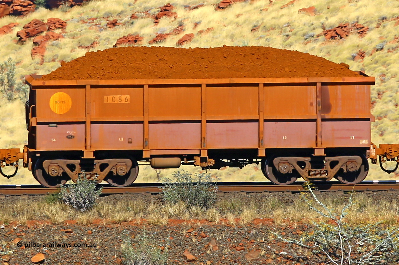 1086 170728 09938
Robe River ore waggon 1086, built by Bradken Rail Qld in May 2012, non-handbrake side loaded view at the 72 km, Western Creek on the Deepdale line. July 28, 2017.
Keywords: 1086;Bradken-Rail-Qld;Robe-ore-waggon;
