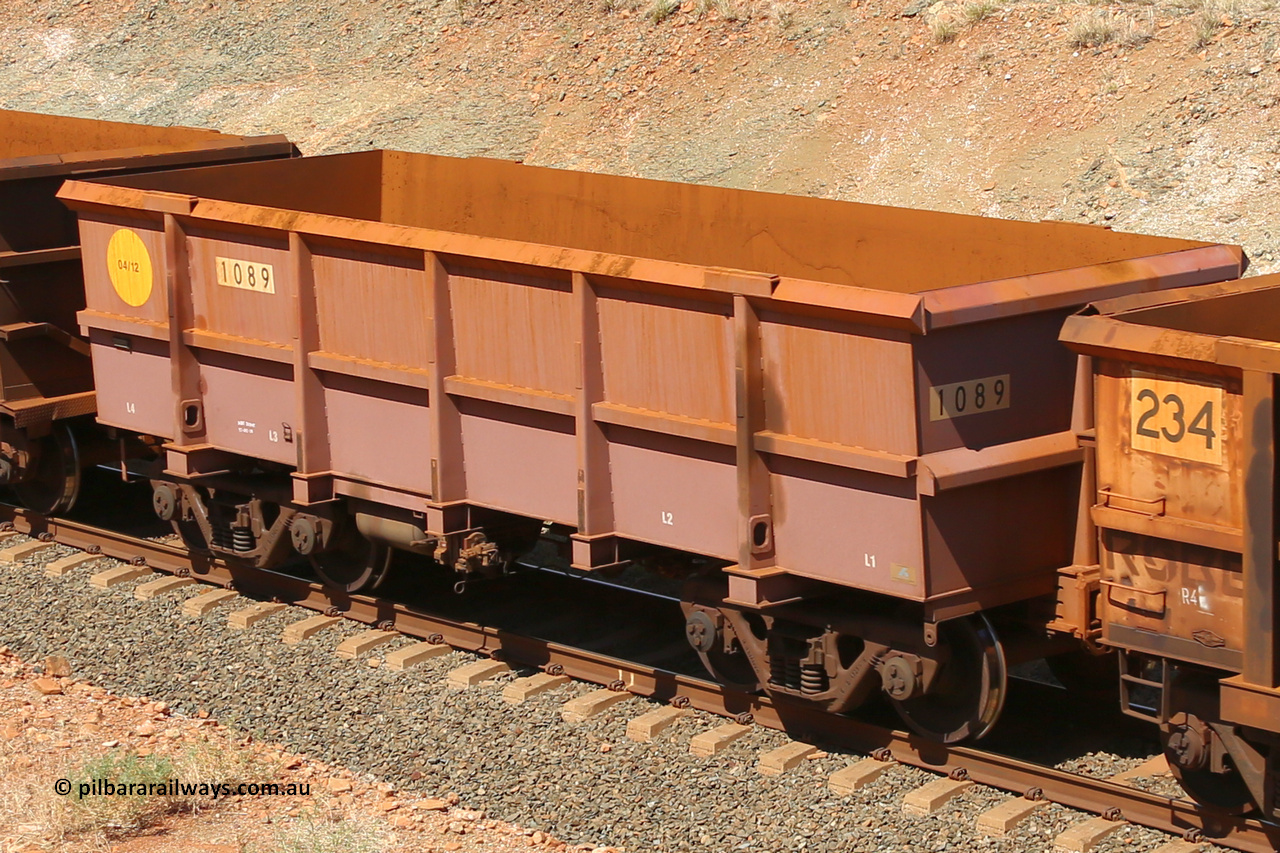 1089 160306 1321
Robe River ore waggon 1089, built by Bradken Rail Qld in April 2012, fixed coupler non-handbrake side empty view at Greenpool on the Cape Lambert line. March 6, 2016.
Keywords: 1089;Bradken-Rail-Qld;Robe-ore-waggon;