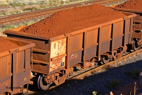 0076 210322 9703
Robe River ore waggon 076, built by Nippon Sharyo Nihon, rotary coupler end non-handbrake side loaded view at the 17 km on the Cape Lambert line, March 22, 2021.
Keywords: 076;Nippon-Sharyo-Nihon;Robe-ore-waggon;
