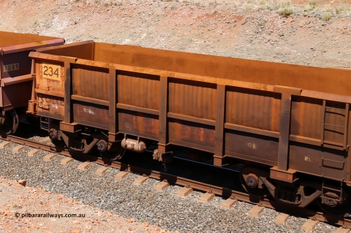 0234 160306 1321
Robe River ore waggon 234, built by Nippon Sharyo Nihon, fixed coupler non-handbrake side empty, partial view at Greenpool on the Cape Lambert line. March 6, 2016.
Keywords: 234;Nippon-Sharyo-Nihon;Robe-ore-waggon;