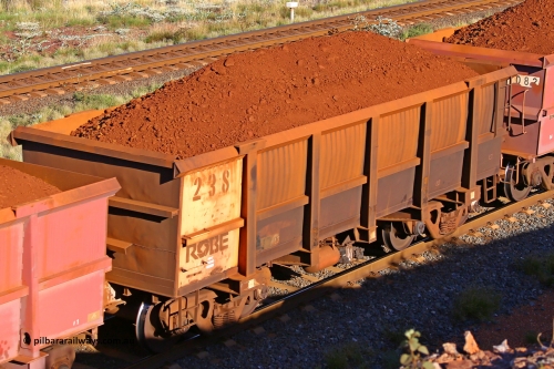 0238 210322 9726
Robe River ore waggon 238, built by Nippon Sharyo Nihon, rotary coupler end non-handbrake side loaded view at the 17 km on the Cape Lambert line, March 22, 2021.
Keywords: 238;Nippon-Sharyo-Nihon;Robe-ore-waggon;