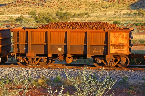 0449 170513 8691
Robe River ore waggon 449, built by Tomlinson Steel WA, handbrake side loaded view, Cape Lambert yard, May 13, 2017.
Keywords: 449;Tomlinson-Steel-WA;Robe-ore-waggon;