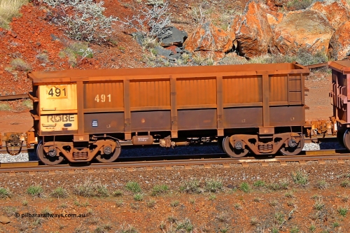 0491 180616 1735
Robe River ore waggon 491, built by Tomlinson Steel WA, rotary coupler end non-handbrake side empty view at the 38 km, Harding on the Cape Lambert line, June 16, 2018.
Keywords: 491;Tomlinson-Steel-WA;Robe-ore-waggon;