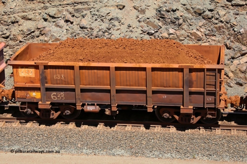 0633 160306 1565
Robe River ore waggon 621, built by Tomlinson Steel WA, fixed coupler non-handbrake side loaded view, at the 45 km, Harding Siding on the Cape Lambert line. March 6, 2016.
Keywords: 633;Tomlinson-Steel-WA;Robe-ore-waggon;
