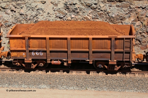 0666 160306 1552
Robe River ore waggon 666, built by Tomlinson Steel WA, fixed coupler non-handbrake side loaded view, at the 45 km, Harding Siding on the Cape Lambert line. March 6, 2016.
Keywords: 666;Tomlinson-Steel-WA;Robe-ore-waggon;