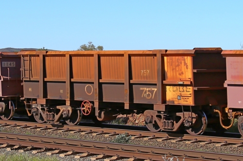 0757 160727 0957
Robe River ore waggon 757, built by Centurion Industries WA, rotary coupler end handbrake side empty view at Harding Siding on the Cape Lambert line, July 27, 2016.
Keywords: 757;Centurion-Industries-WA;Robe-ore-waggon;