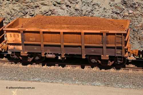 0809 160306 1651
Robe River ore waggon 809, built by Centurion Industries WA, fixed coupler non-handbrake side loaded view, at the 45 km, Harding Siding on the Cape Lambert line. March 6, 2016.
Keywords: 809;Centurion-Industries-WA;Robe-ore-waggon;