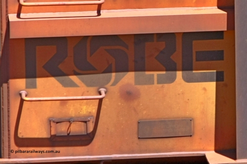 0931 081209 0120
Robe River ore waggon 931, built by Centurion Industries WA, rotary coupling end panel and plate view at the 7 km location just south of Cape Lambert yard. December 9, 2008.
Keywords: 931;Centurion-Industries-WA;Robe-ore-waggon;