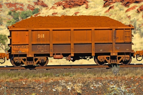 0961 170728 09937
Robe River ore waggon 961, built by Centurion Industries WA, non-handbrake side loaded view at the 72 km, Western Creek on the Deepdale line. July 28, 2017.
Keywords: 961;Centurion-Industries-WA;Robe-ore-waggon;