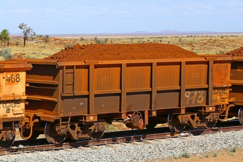 0973 170729 0270
Robe River ore waggon 973, built by Centurion Industries WA, fixed coupler handbrake side loaded view at the 103 km, between Maitland Siding and the Fortescue River on the Deepdale line. July 29, 2017.
Keywords: 973;Centurion-Industries-WA;Robe-ore-waggon;