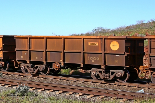 1002 160727 0952
Robe River ore waggon 1002, built by Bradken Rail Qld in December 2005, rotary coupler end handbrake side empty view at Harding Siding on the Cape Lambert line, July 27, 2016.
Keywords: 1002;Bradken-Rail-Qld;Robe-ore-waggon;