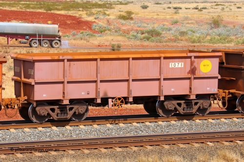 1071 141124 6822
Robe River ore waggon 1071, built by Bradken Rail Qld in April 2012, fixed coupler handbrake side empty view at the 25 km at Arches Siding on the Cape Lambert line. November 24, 2014.
Keywords: 1071;Bradken-Rail-Qld;Robe-ore-waggon;